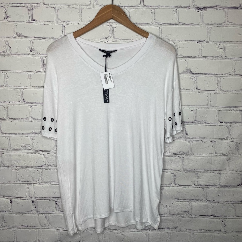A+A Collection V neck Grommet Sleeve T-shirt - Picture 3 of 8